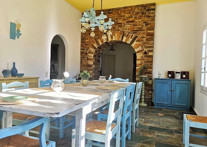 Tou Mikrou Voria Áyios Pétros