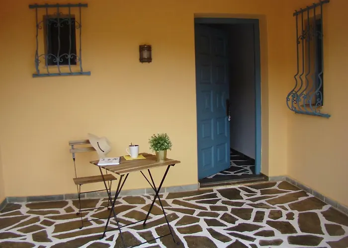 Villa Tou Mikrou Voria *